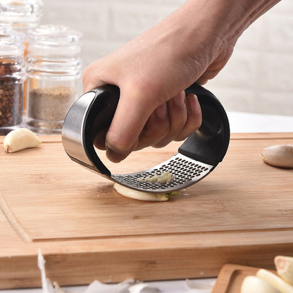 Rounded Garlic Press Rocker