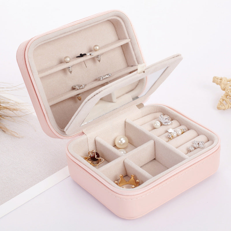 Small Portable Jewelry Organizer