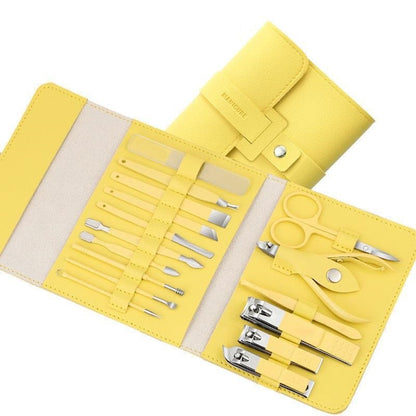 16 Piece Travel Nail Grooming Set