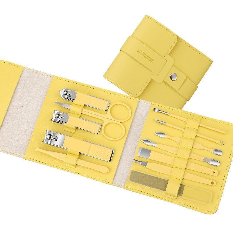 16 Piece Travel Nail Grooming Set